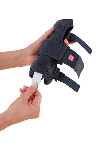 Ортез на лучезапястный сустав 878 Medi, сильная фиксация купить в OrtoMir24