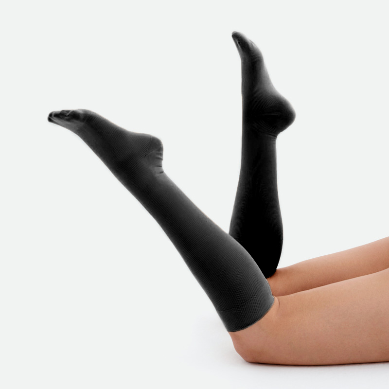 Компрессионные гольфы 1С155 VENOTEKS, 1 класс купить в OrtoMir24